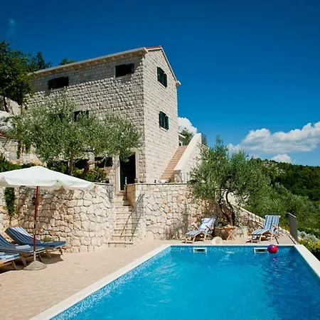 Villa Stolovi
