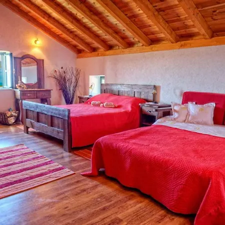 Stolovi Villa *